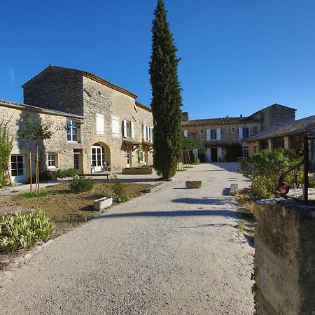 Отель Prieure De Гриньян Экстерьер фото